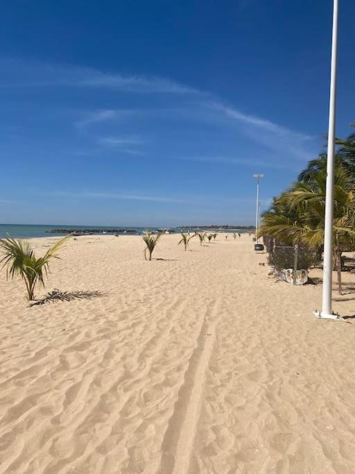 Case Beach Ngalou Sessene Exterior photo